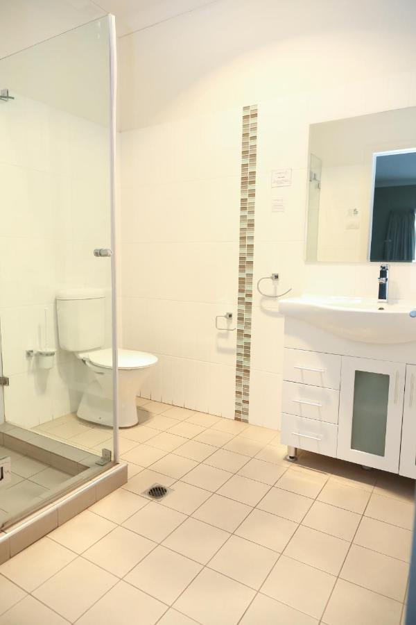 Centrepoint Apartments Гриффит Экстерьер фото
