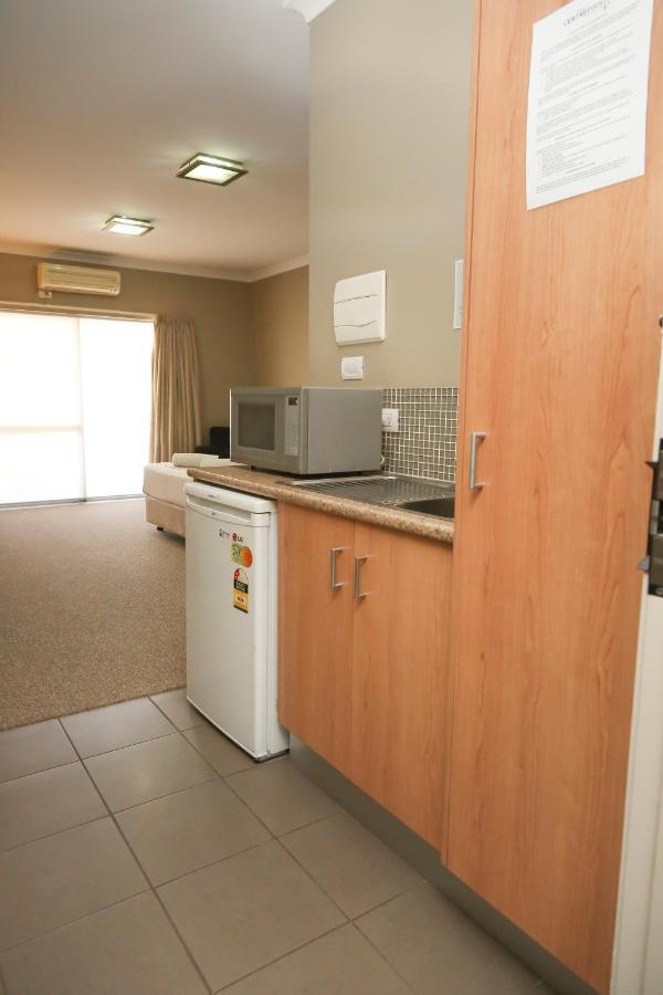 Centrepoint Apartments Гриффит Экстерьер фото