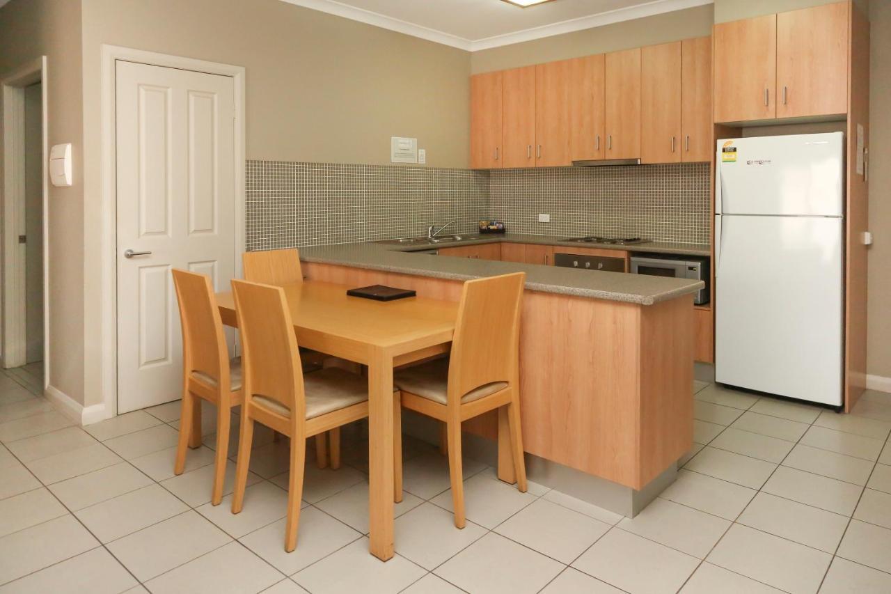 Centrepoint Apartments Гриффит Экстерьер фото