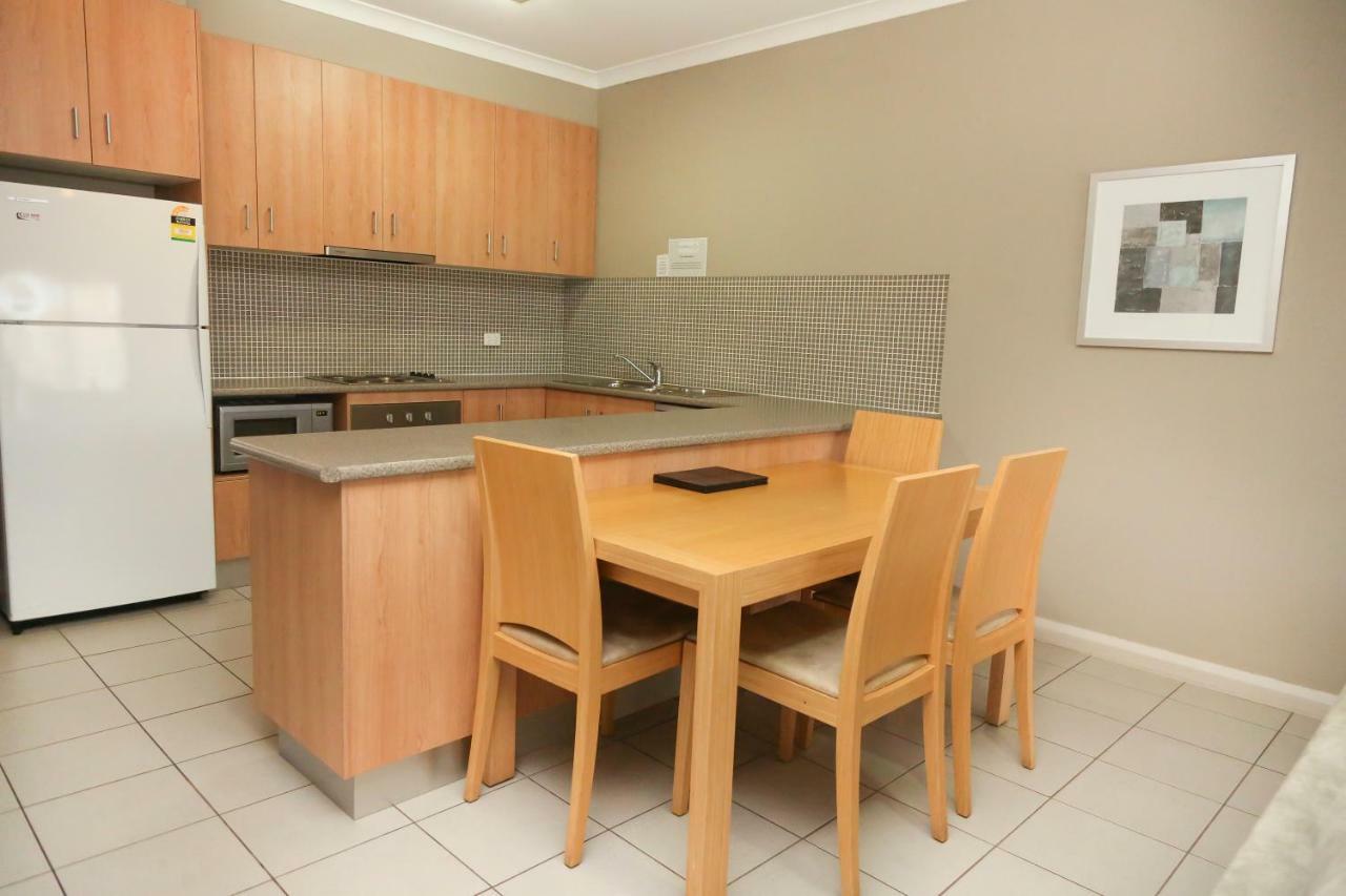 Centrepoint Apartments Гриффит Экстерьер фото